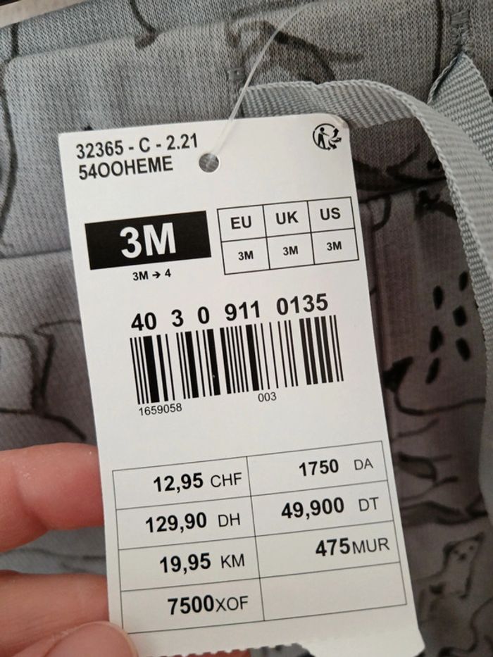 Joggings neuf gémo renard - photo numéro 4
