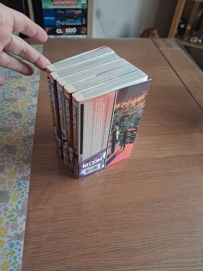 Lot de 5 manga de 6 a 10 my hero academia - photo numéro 3