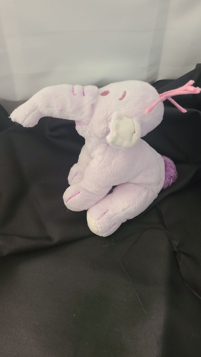 DOUDOU PELUCHE LUMPY ELEPHANT DISNEY NICOTOY 13cm assis oreille blanc