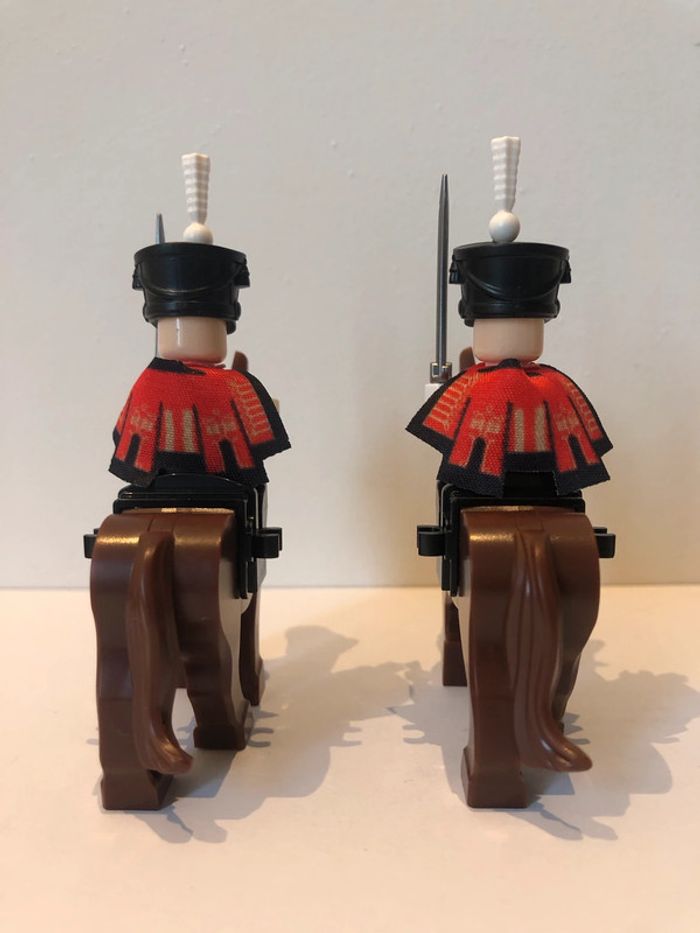 Figurine type lego 2 cavaliers Napoléoniens - photo numéro 3