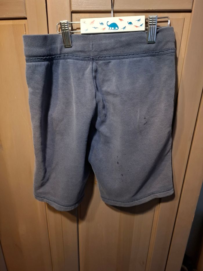 Short 10 ans - photo numéro 3