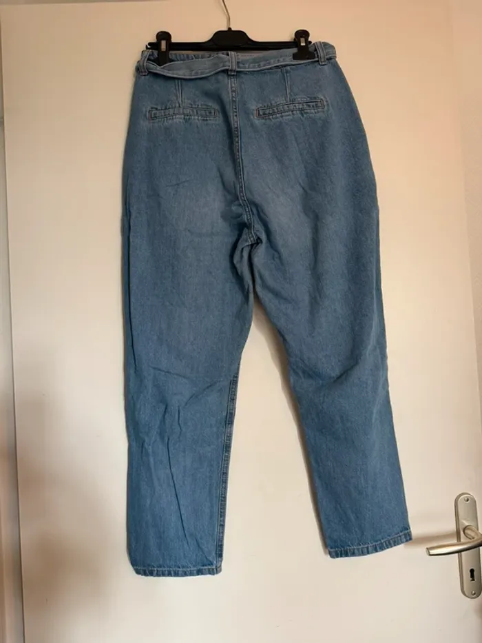 Jean mom en très bon état bleu taille 36 - photo numéro 5