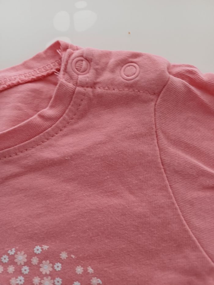 Tee-shirt neuf taille 12 mois - photo numéro 3