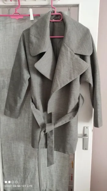 Manteau gris noisy may