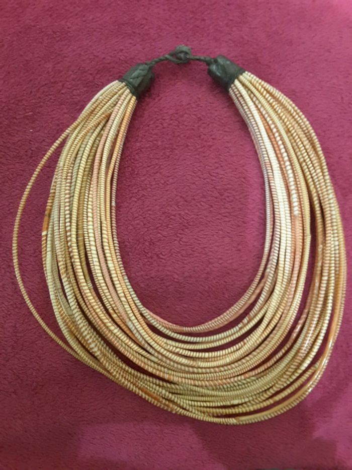 Collier africain
