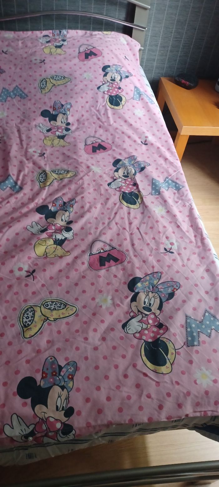 Très jolie housse de couette Une personne sans taie - photo numéro 8