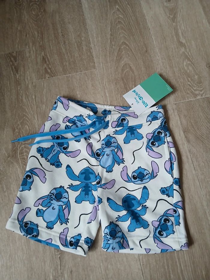Short stitch petite fille neuf 6 ans - photo numéro 5