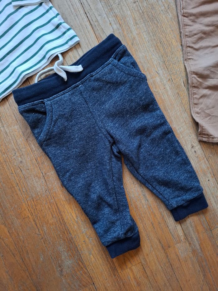 Lot vêtements bébé 9 mois - photo numéro 2