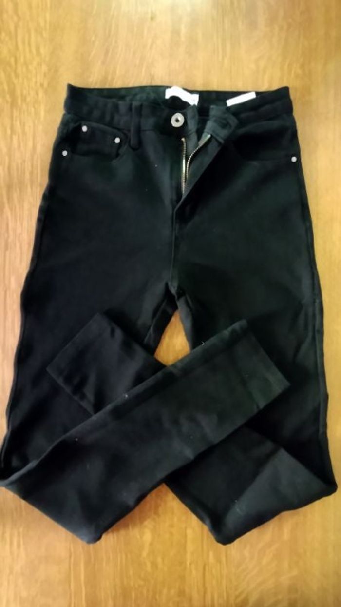 Pantalon noir taille 36 S