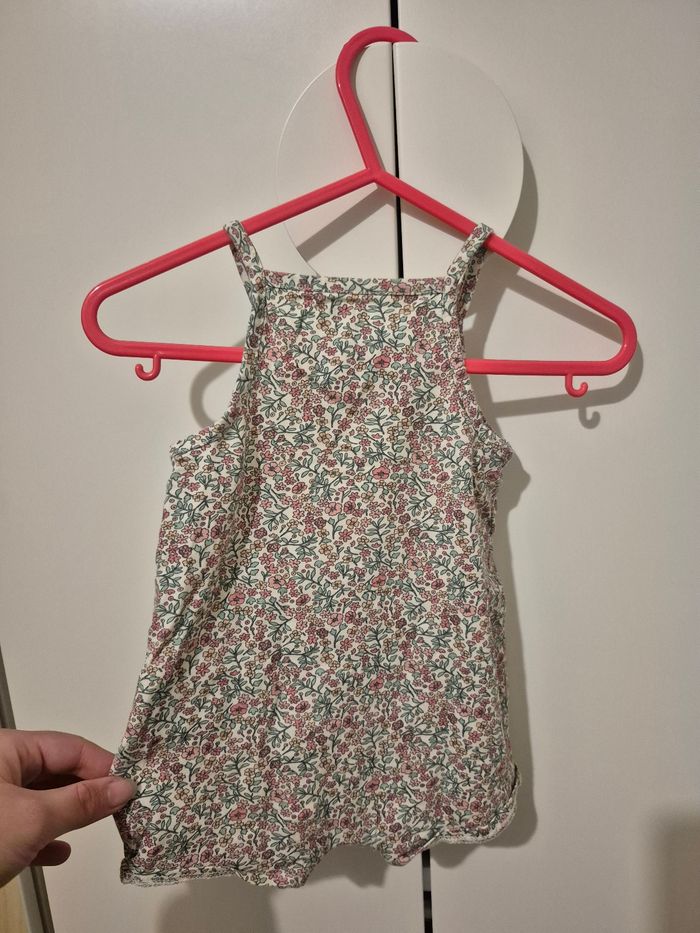 Combishort Kiabi taille 6 mois - photo numéro 3