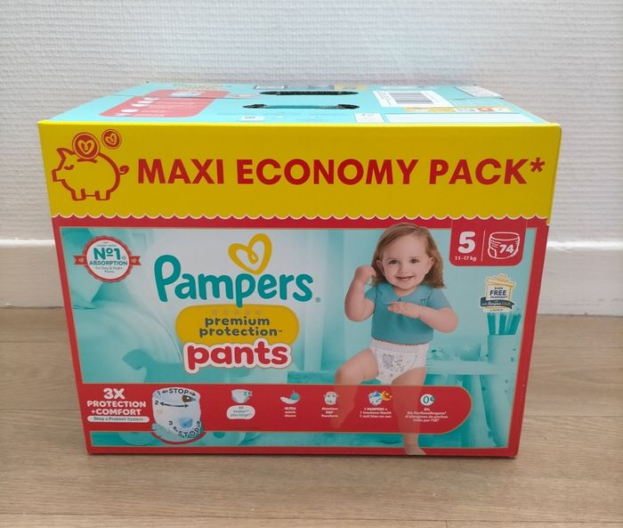 Couches Pampers premium pants taille 5