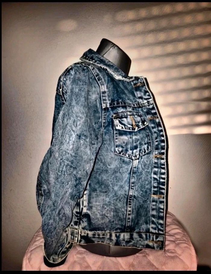 Veste en jean bleu, excellent état, taille M. - photo numéro 3