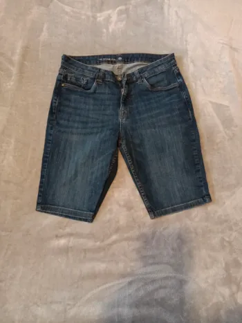 Bermuda jean taille 38