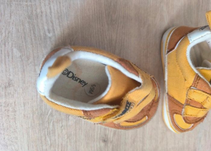 Chaussures Winnie l'ourson - photo numéro 3