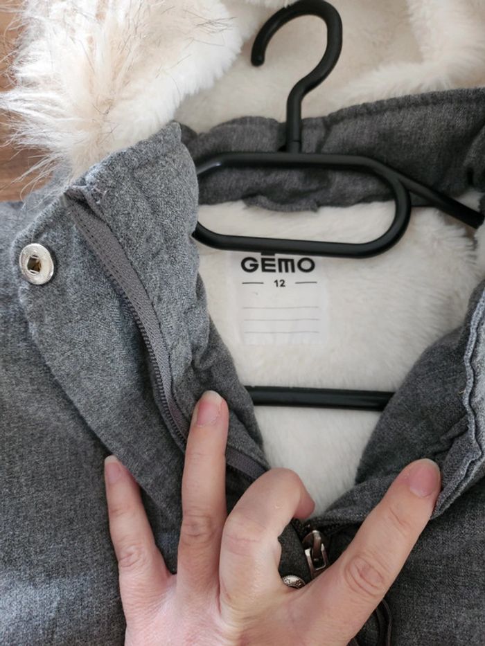 Manteau chaud intérieur polaire Gemo 12 ans en excellent état avec capuche - photo numéro 4