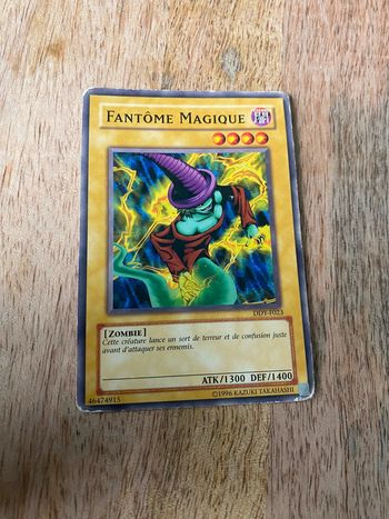 Carte Yu-Gi-Oh! Fantôme magique DDY-F023 1996