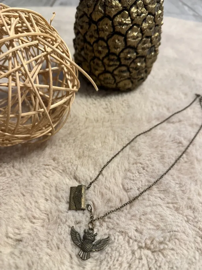 Collier Harry Potter chouette et lettre Poudlard