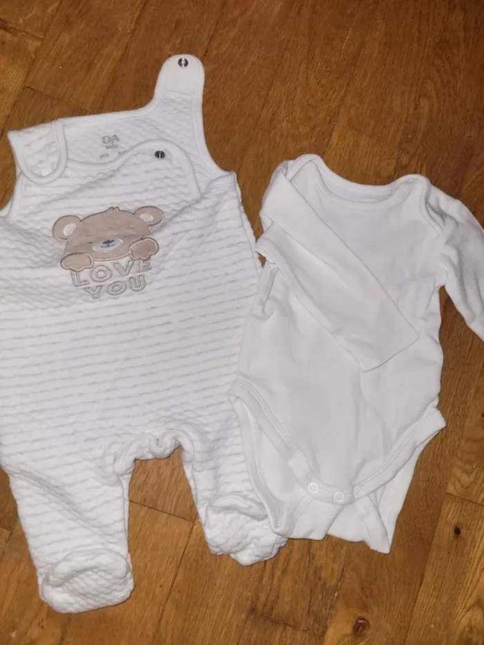 Tenue bébé mixte 0 mois - photo numéro 4