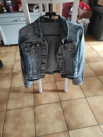 Petite veste en jeans