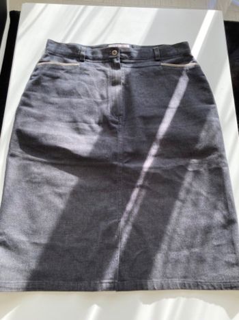 Jupe Armand Thiery taille 40/L