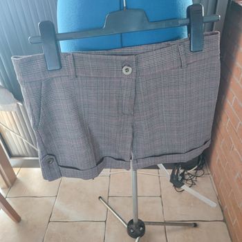 Short marron quadrillé 40