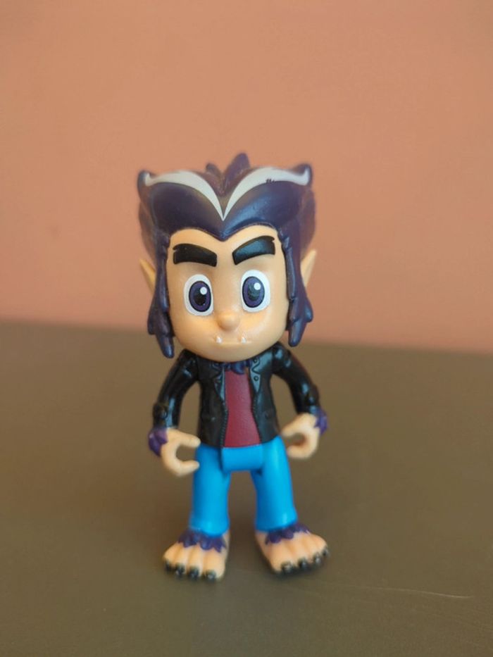 figurine pyjamasques wolfy