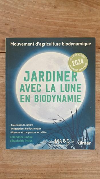 Livre "Jardiner avec la lune en biodynamique " Ulmer