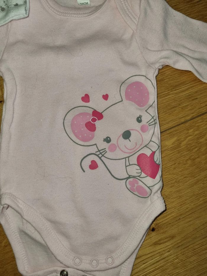 Lot Body 1 3 mois - photo numéro 2