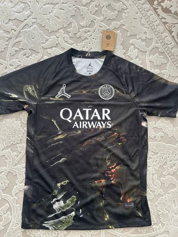 Maillot du PSG night édition Jordan taille M