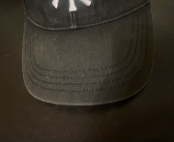 Casquette »New Era »noire et blanche - photo numéro 4