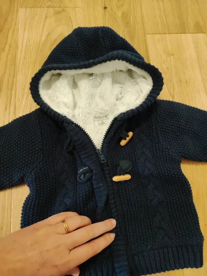 Gilet bleu chaud - 3 mois - excellent état - photo numéro 3