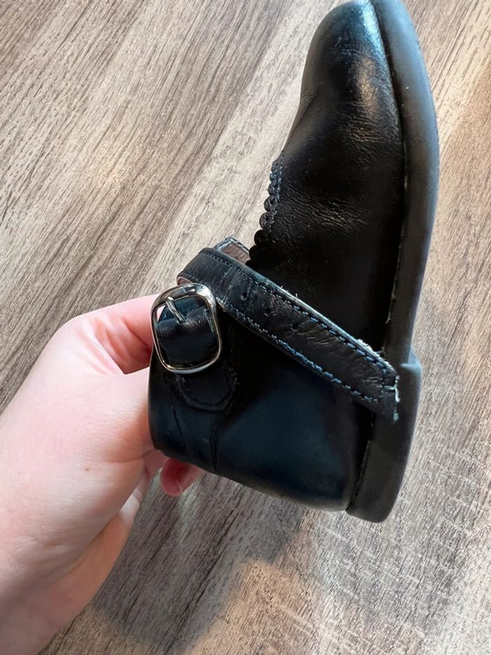 Chaussure bébé - photo numéro 5