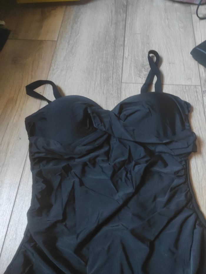 Maillot de bain taille 38 - photo numéro 2
