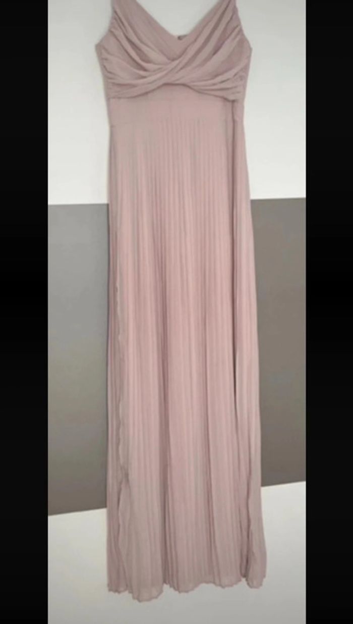 Robe de cérémonie - photo numéro 4