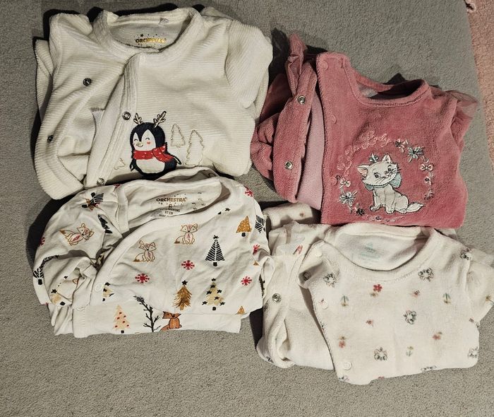 Lot Pyjamas body 6 mois
