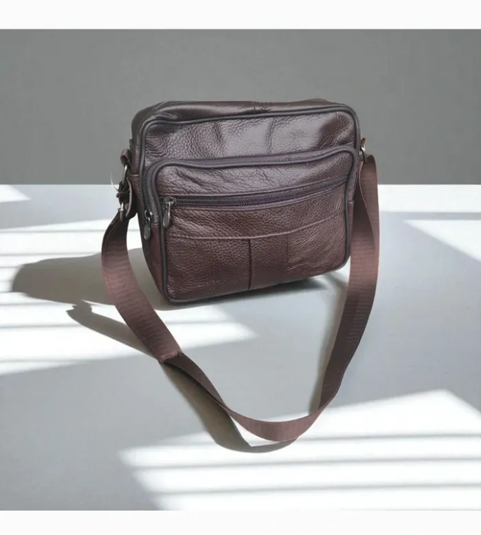 Sacoche en cuir véritable marron neuve