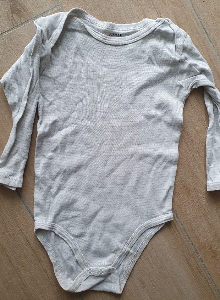 Bodies 2-3 ans - photo numéro 8