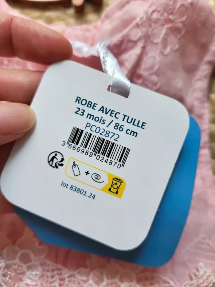🌼 Robe avec tulle 23mois fille (86cm) 🌼 - photo numéro 4