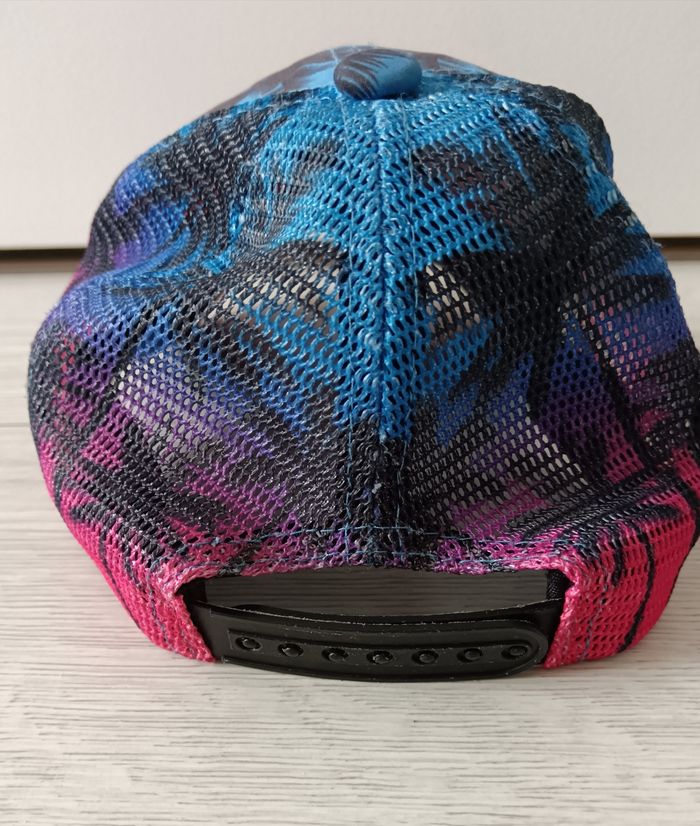 Casquette mixte réglable taille 8-12 ans ( 56 cm) de New York en excellent état. - photo numéro 4
