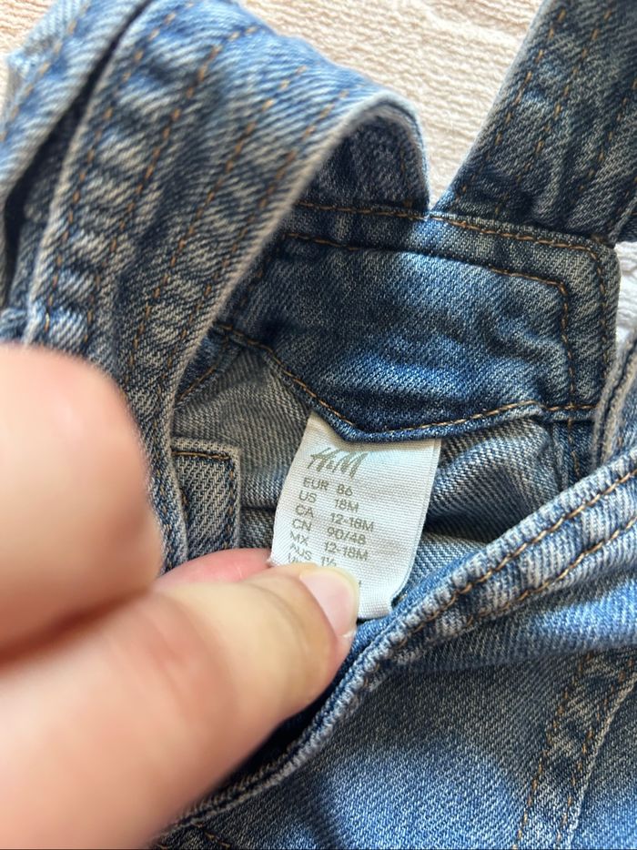 Salopette short jean h&m 18 mois - photo numéro 3