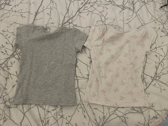 Lot de deux maillots de corps en 4 ans - photo numéro 2