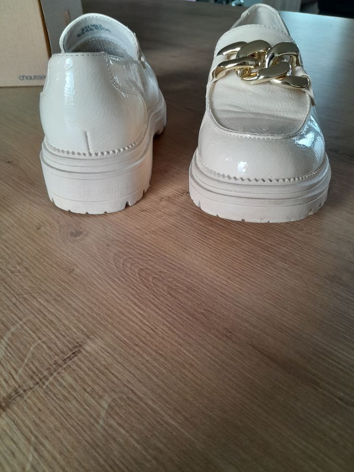 Mocassins beige en 31 - photo numéro 3
