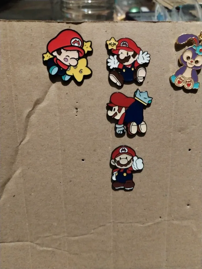 Pin's Mario