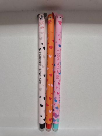 Lot de 3 stylos effaçables sur le thème de la saint valentin 