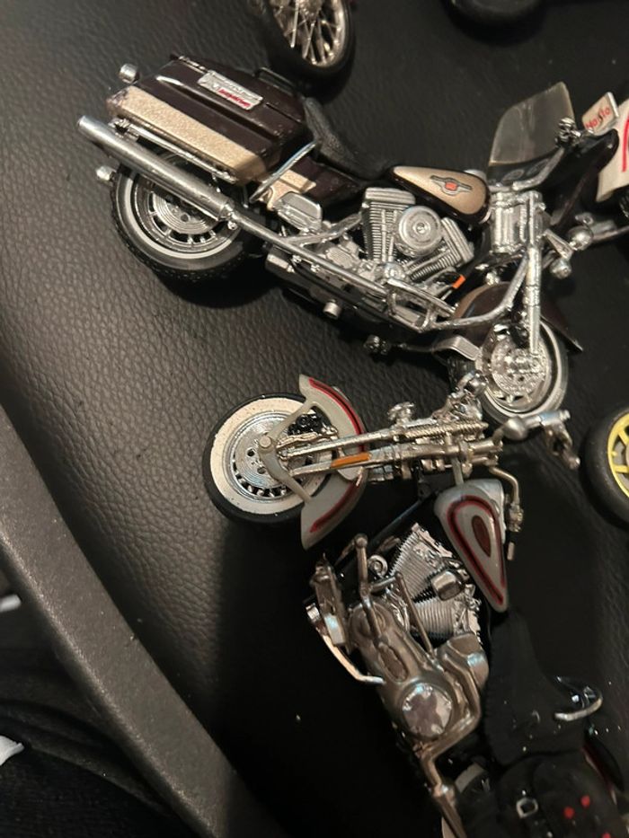 Lot de 12 motos - photo numéro 6