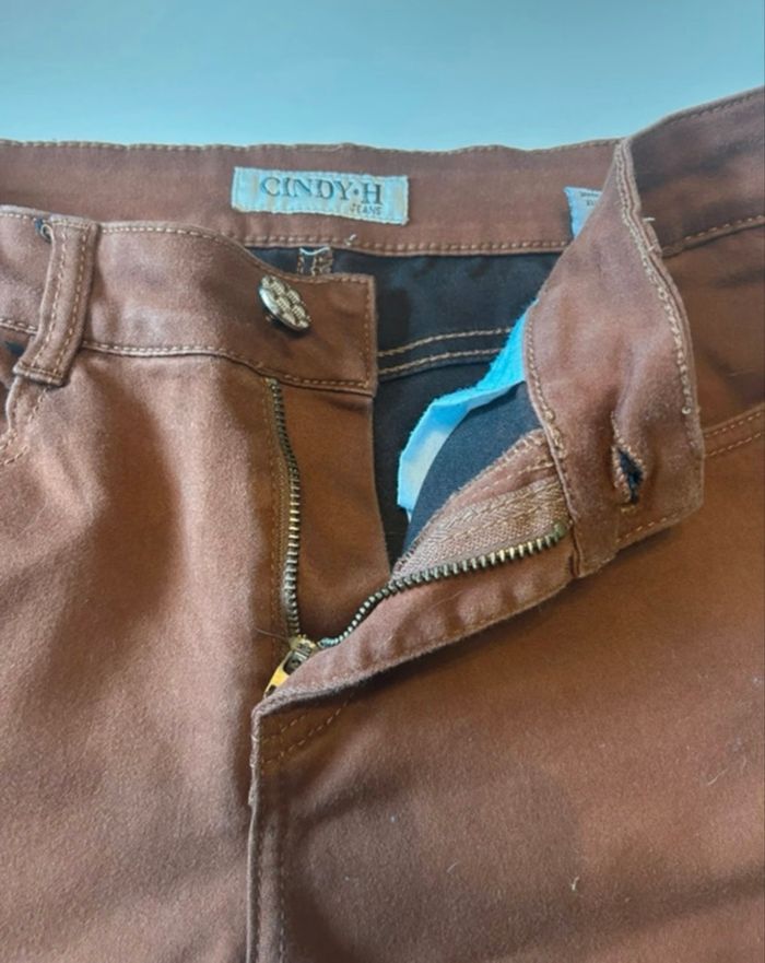 Jean pour femme très bon état taille 38 couleur camel / marron - photo numéro 4