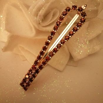 Barette dorée ornée de strass