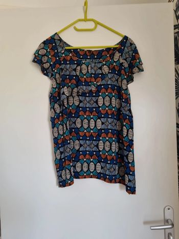 Blouse à motifs manches courtes