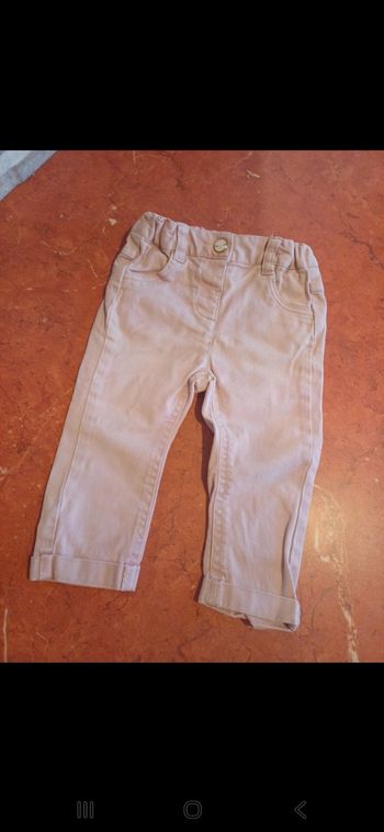 Jean bébé taille 9 mois