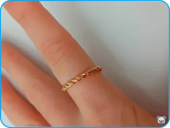 Bague dorée tendance en acier inoxydable